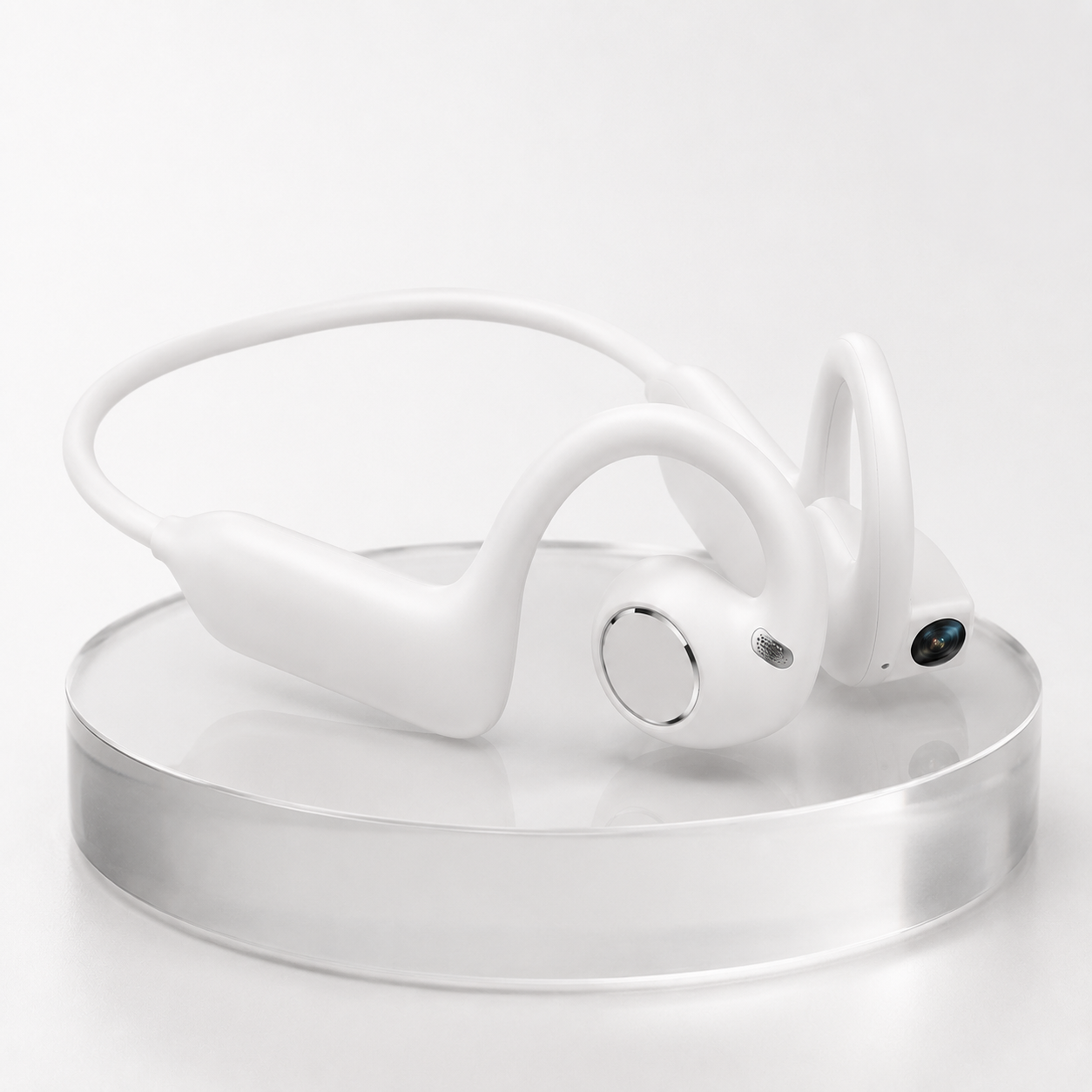 👂Smart earphones with 8MP camera for photos and videos, AI translation, and motion capture.