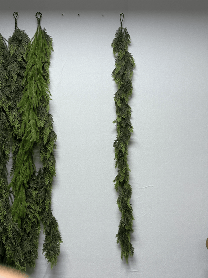 💥6 FT Artificial  Cypress Rattan – Winter Greenery