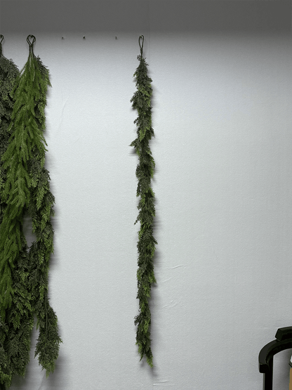 💥6 FT Artificial  Cypress Rattan – Winter Greenery
