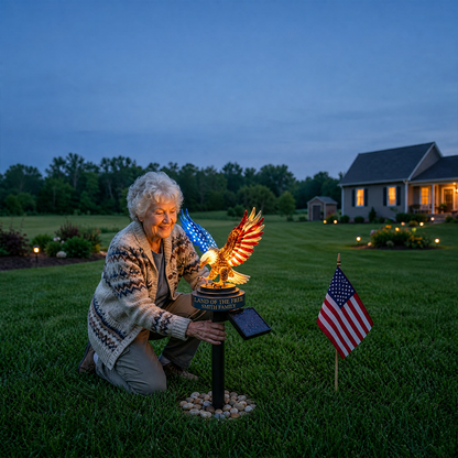 🦅 Personalized Solar Eagle Garden Light – A Glowing Tribute to American Freedom
