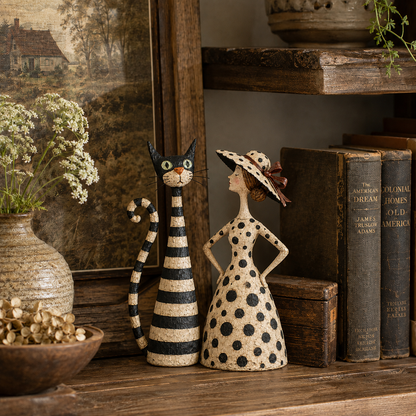 ✨✨Vintage  Cat & Lady Sculptures