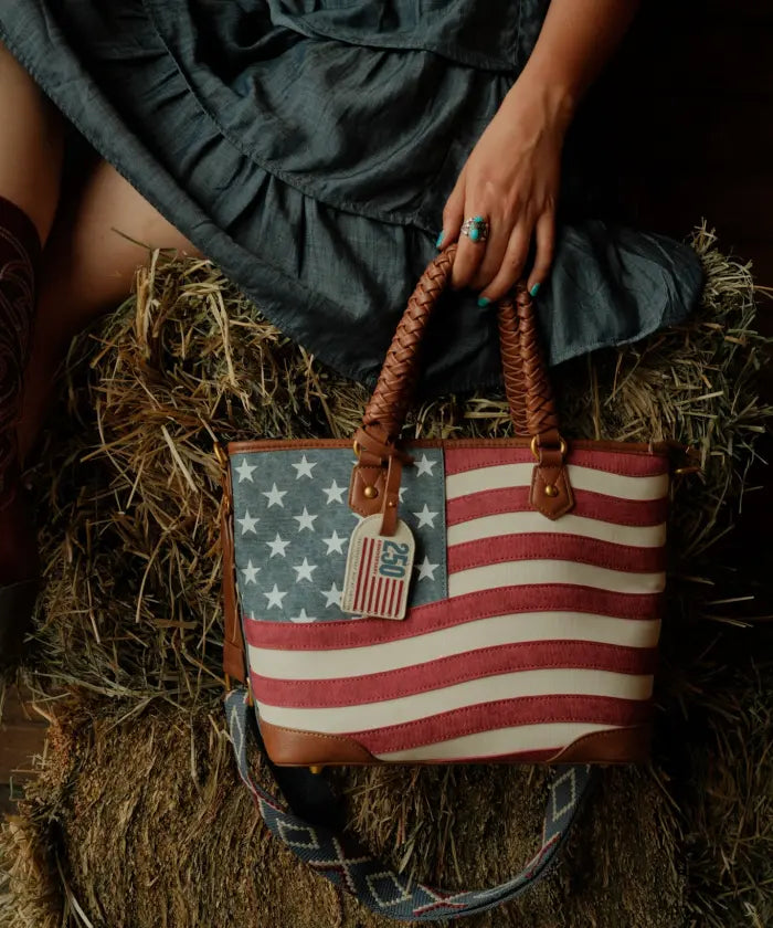 Montana West Vintage American Flag Tote Bag