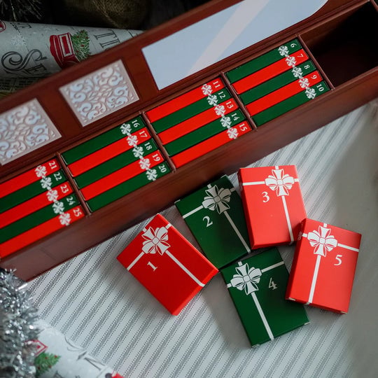 Last Day 50% OFF ✨💥 Mini Book Ornament Advent