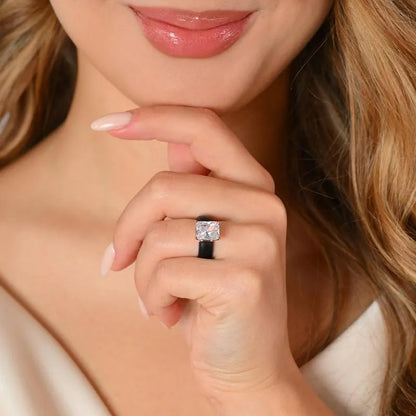 Renfit Silicone Ring – 10×8 mm Emerald Cut CZ