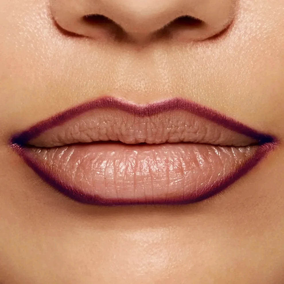 Glide Lip Liner — Creamy, Blendable Color with Smooth Application