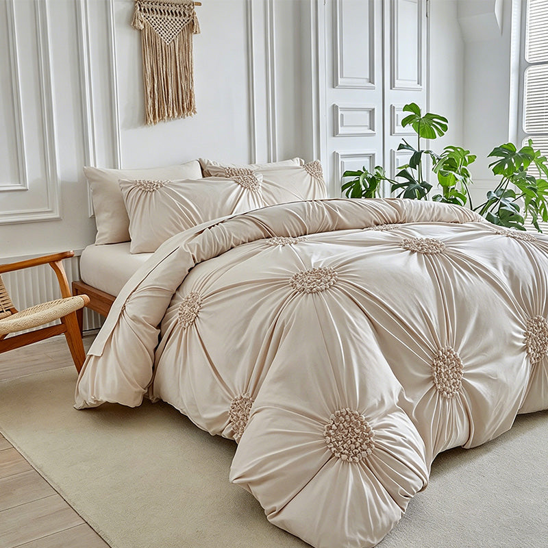 🛏️ Hotel-Look Bedding Deal – Soft-Touch Pinch Pleat Duvet Cover