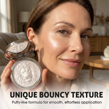 Lion Embossed Shimmer Highlighter Palette